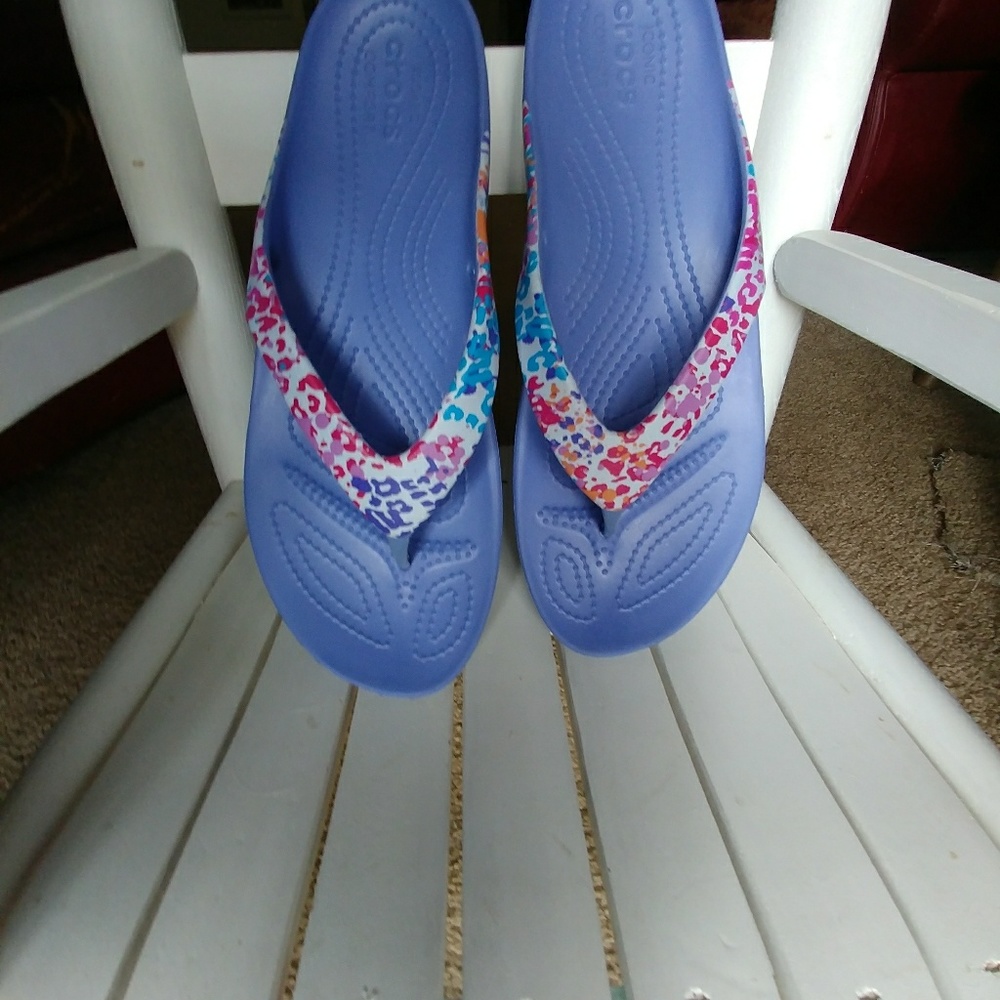 CROCS Iconic Comfort Flip Flops. Womens 9